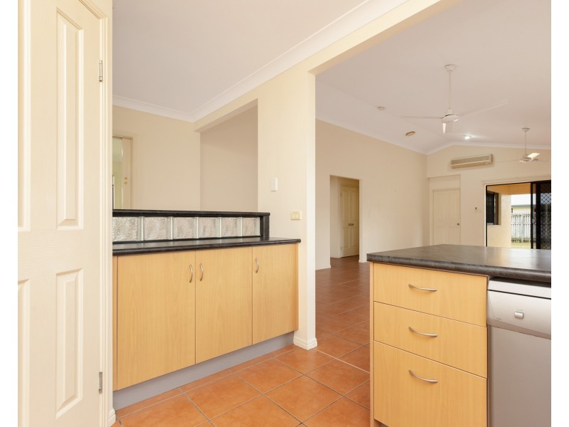 6 Cockatoo Circuit, Douglas QLD 4814