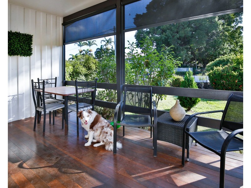 10 Lowth Street, Rosslea QLD 4812