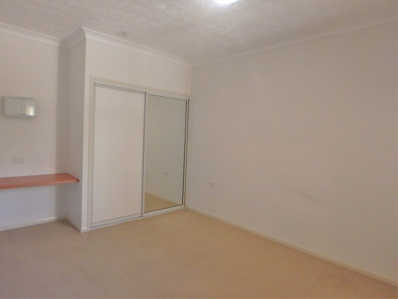 3/59 THE STRAND, North Ward QLD 4810