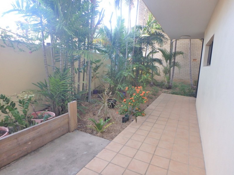 3/59 THE STRAND, North Ward QLD 4810