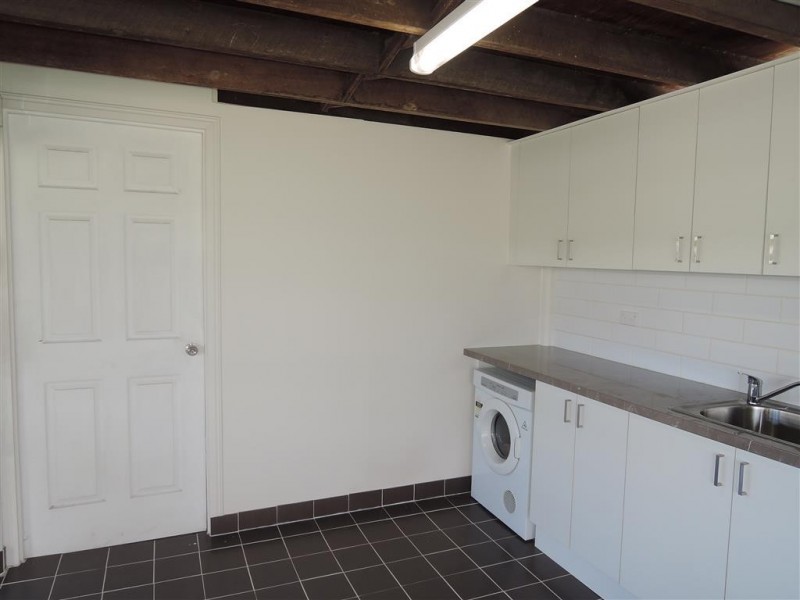 29 Caroline Street, Aitkenvale QLD 4814