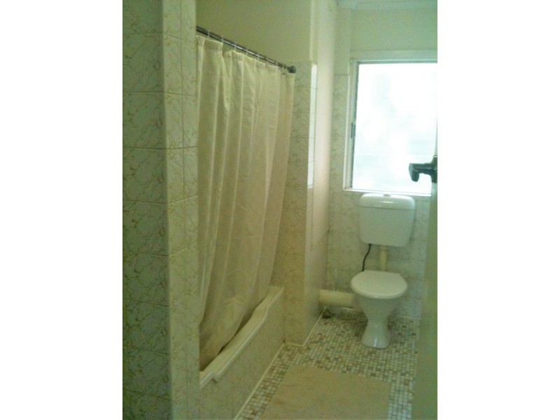 6/94 The Strand, North Ward QLD 4810