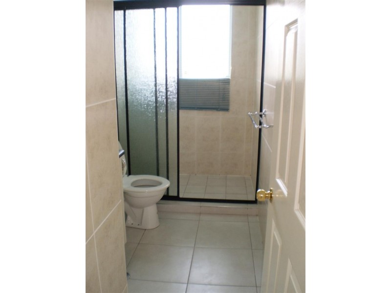 2/17 Maroong Street, Currajong QLD 4812