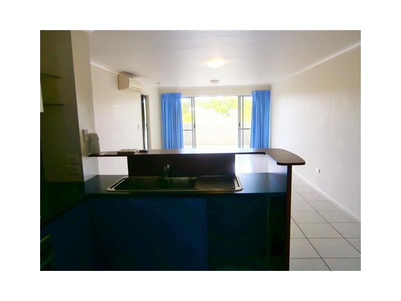 2/11-17 Stanley Street, Townsville City QLD 4810
