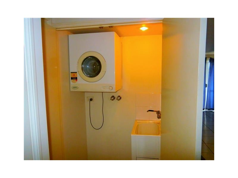 2/11-17 Stanley Street, Townsville City QLD 4810