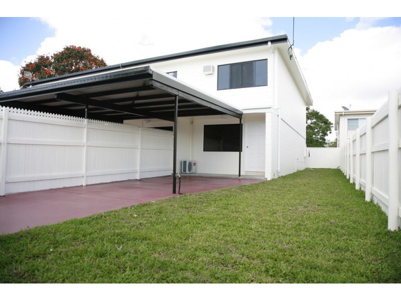 1/10 BOYES COURT, Heatley QLD 4814