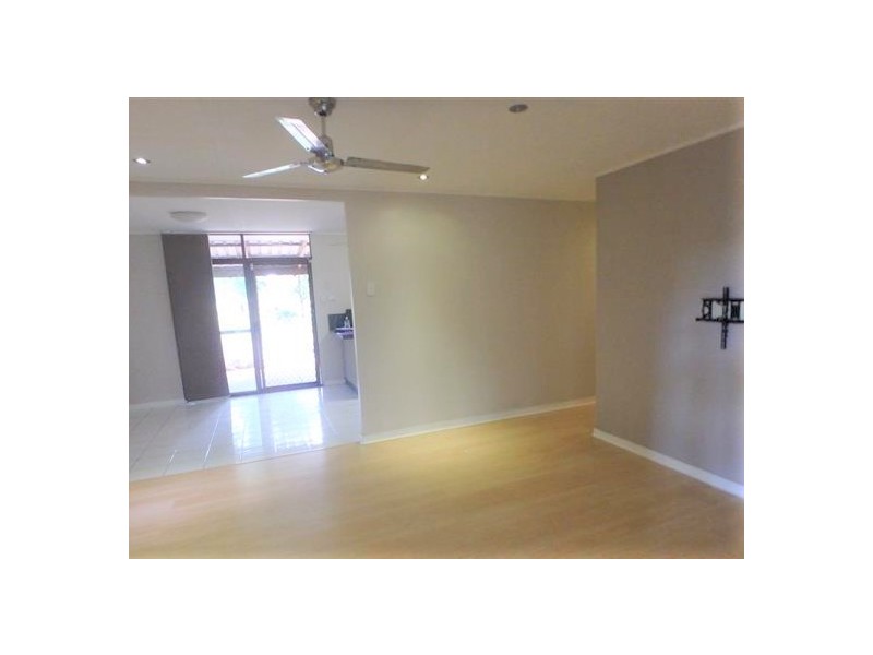 4 Heferen Crescent, Black River QLD 4818