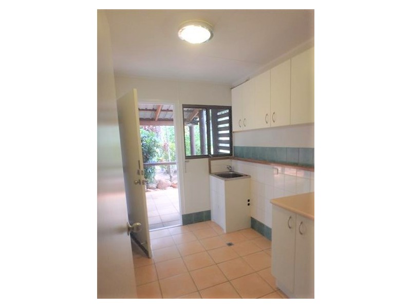 4 Heferen Crescent, Black River QLD 4818