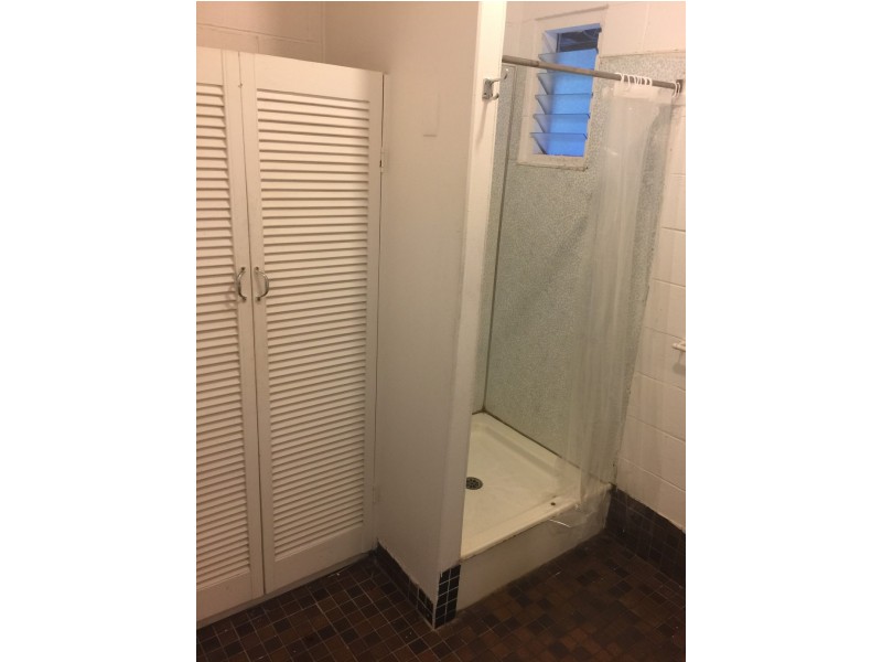 2/34 Coral Street, Saunders Beach QLD 4818