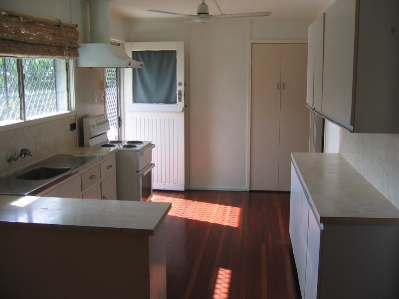 6 Riechelmann street, Heatley QLD 4814