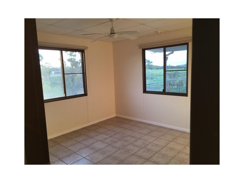 38 Jones Road, Woodstock QLD 4816