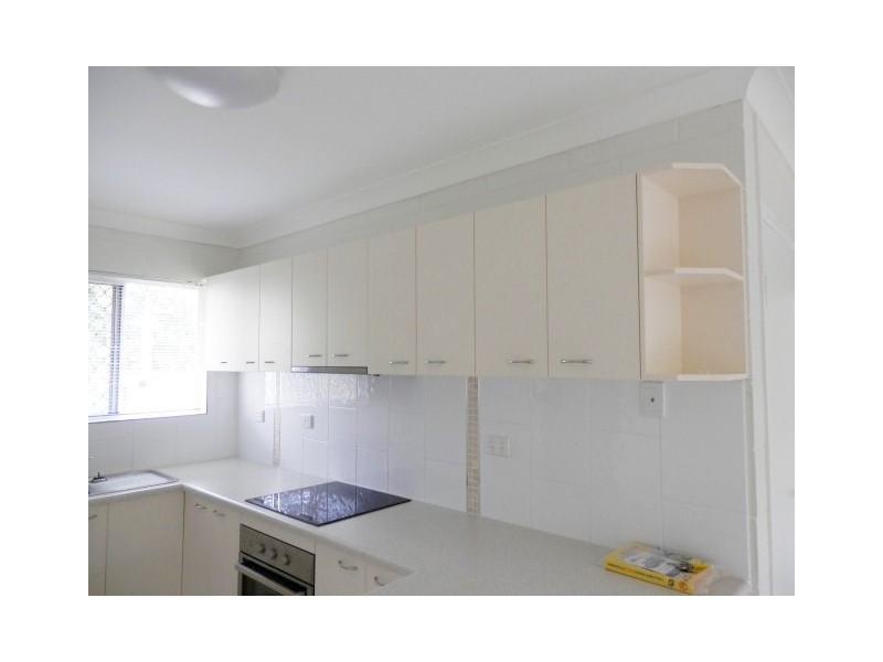 2/1053 Riverway Drive, Rasmussen QLD 4815