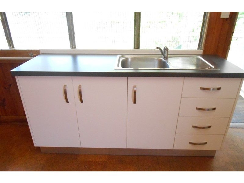 1 Echlin Street, West End QLD 4810