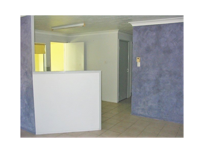 51 President Street, Kirwan QLD 4817