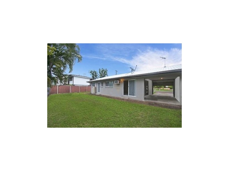 2/100 Bamford Lane, Kirwan QLD 4817