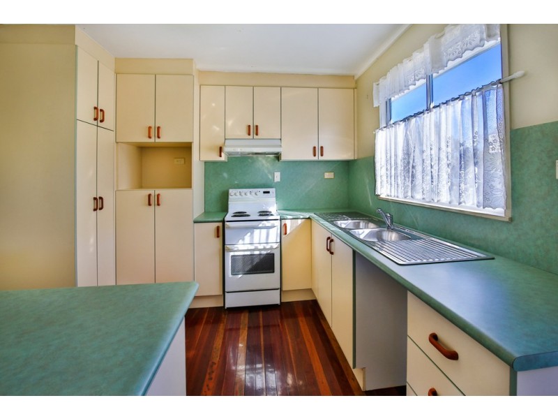 30 Silky Oak Street, Kirwan QLD 4817