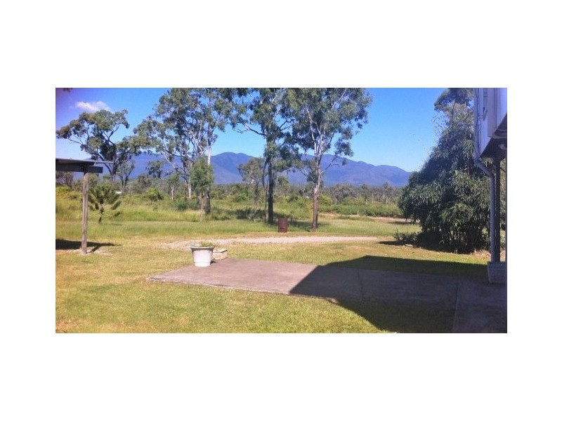 B Valley Road, Oak Valley QLD 4811