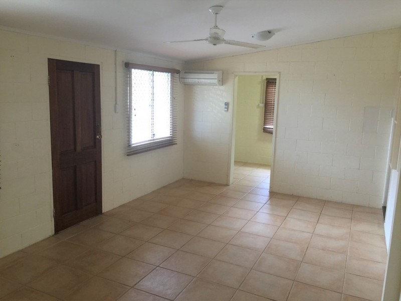 7 Parsons Street, Gulliver QLD 4812