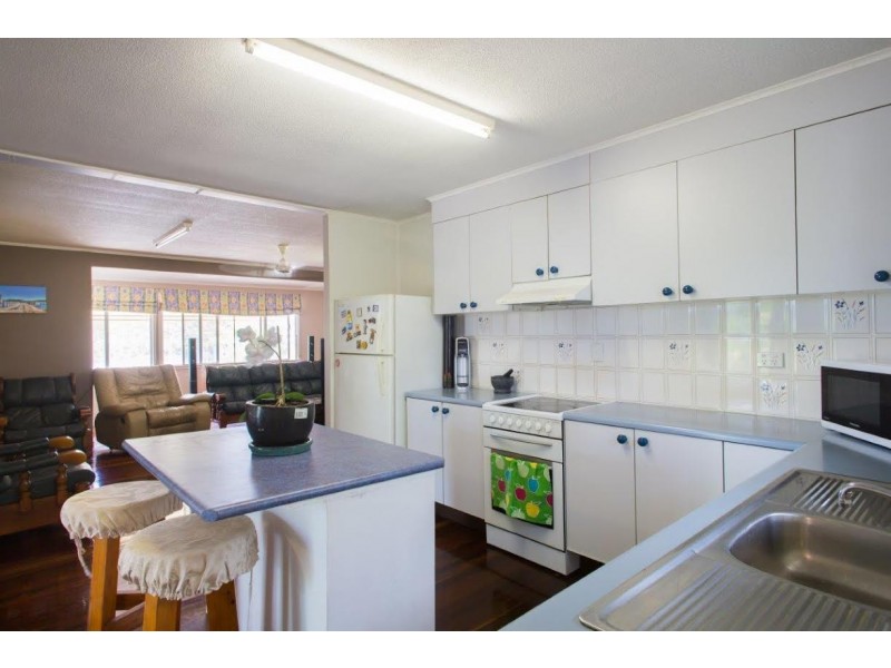 17 Cambridge Street, Currajong QLD 4812