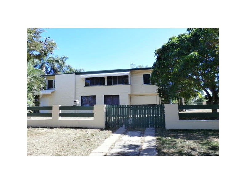 17 Cambridge Street, Currajong QLD 4812