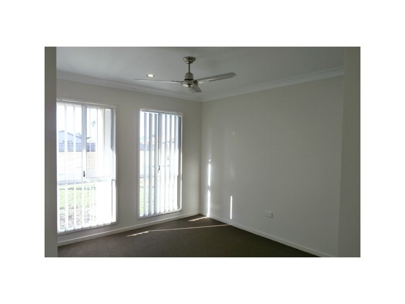 25 Limestone Crescent, Condon QLD 4815