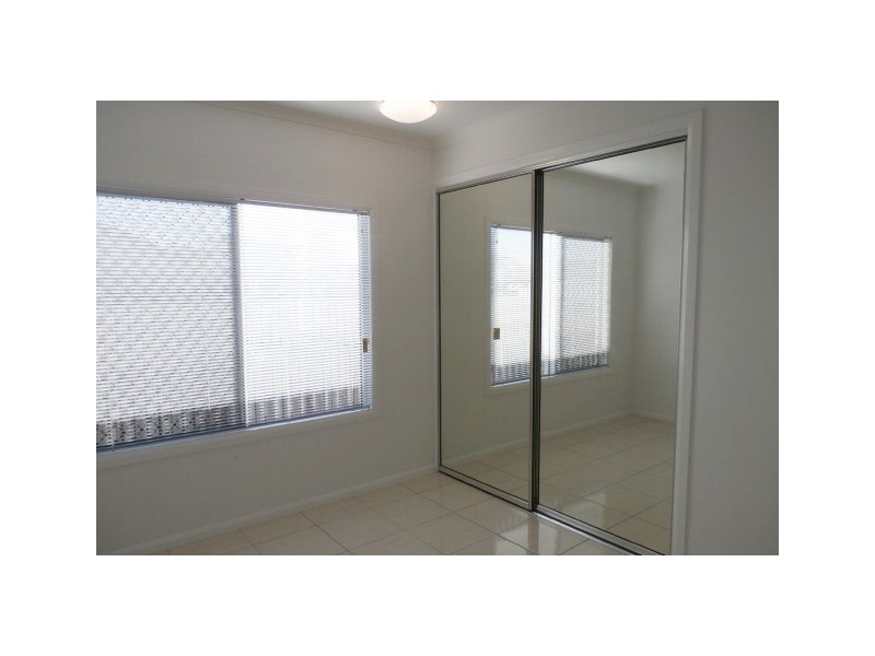 57 Beach Oak Drive, Mount Low QLD 4818