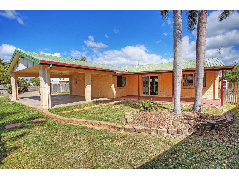 4 Spruce Street, Kirwan QLD 4817