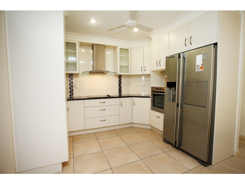 4 Spruce Street, Kirwan QLD 4817