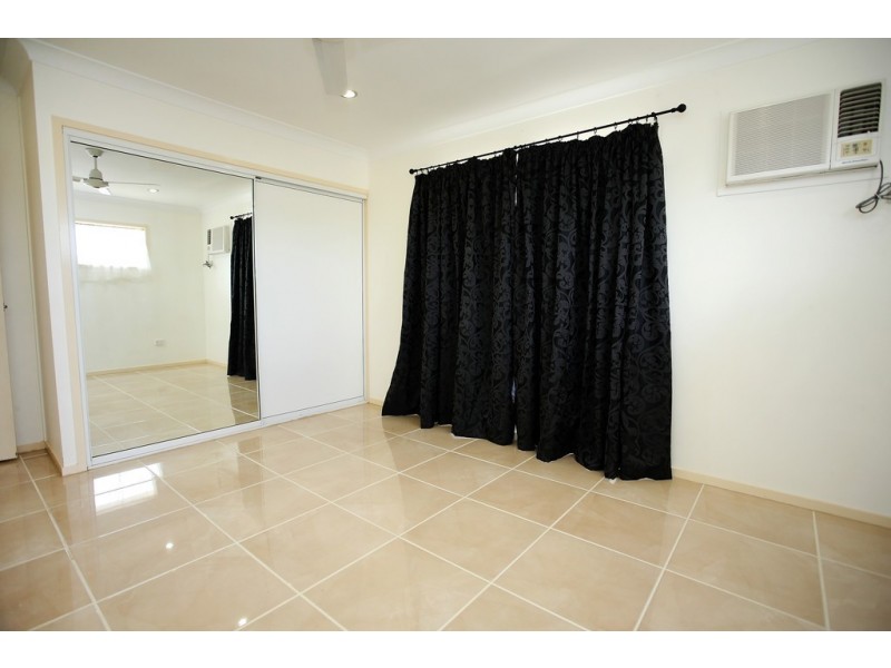 4 Spruce Street, Kirwan QLD 4817