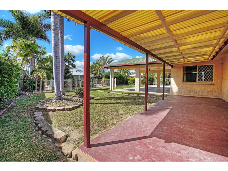 4 Spruce Street, Kirwan QLD 4817