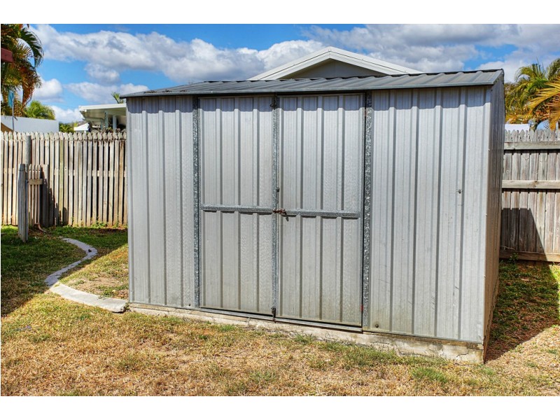 4 Spruce Street, Kirwan QLD 4817