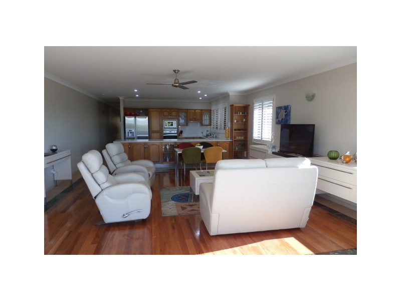 6/97 The Strand, North Ward QLD 4810