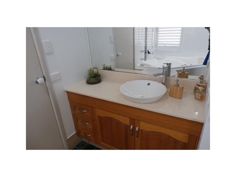 6/97 The Strand, North Ward QLD 4810