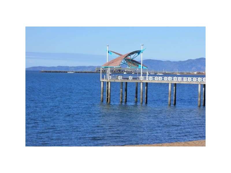 6/97 The Strand, North Ward QLD 4810