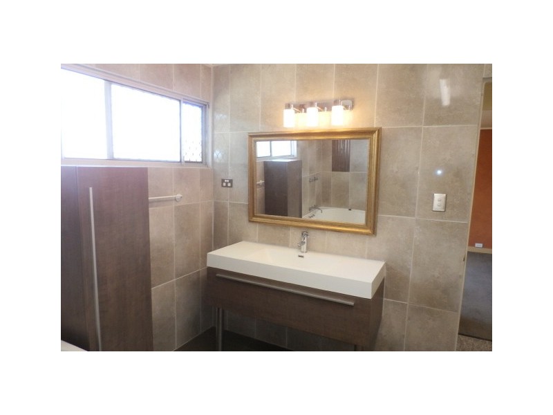 60 Bergin Road, Cranbrook QLD 4814