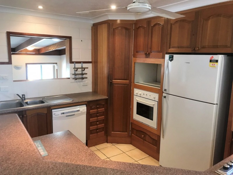 228 Corcoran Street, Currajong QLD 4812