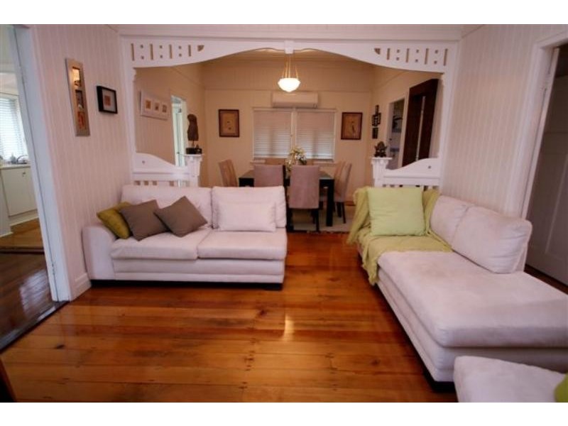 49 Tully Street, South Townsville QLD 4810