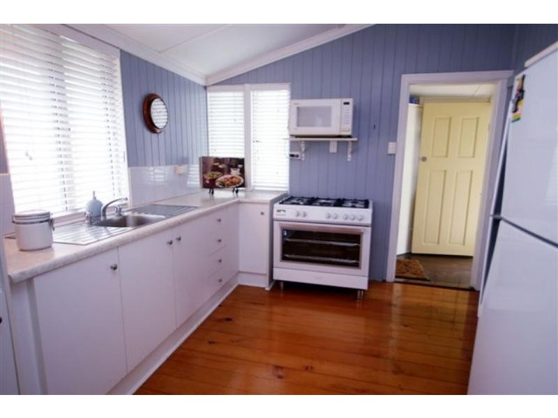 49 Tully Street, South Townsville QLD 4810