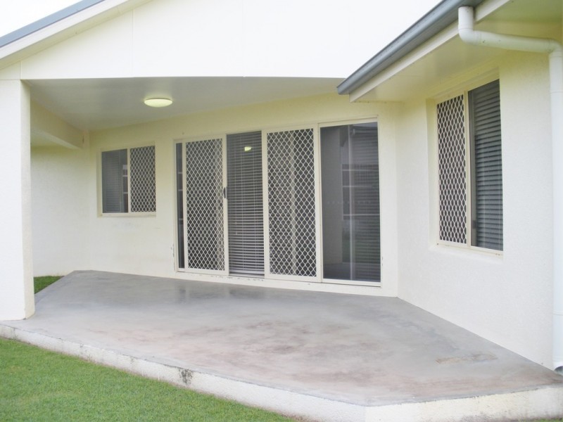 21 Monte Visto Court, Mount Louisa QLD 4814