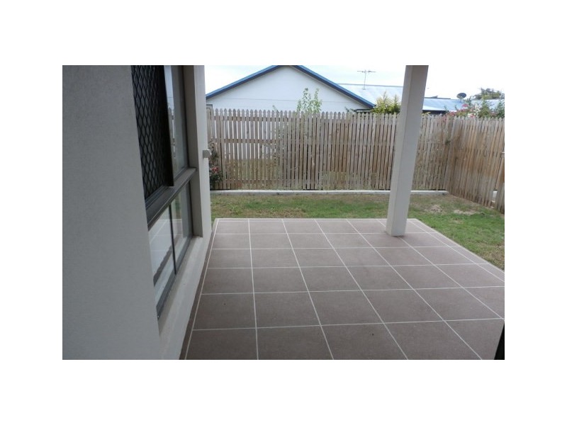 14 Limestone Crescent, Condon QLD 4815