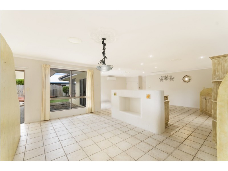 1 Elderslie Street, Annandale QLD 4814