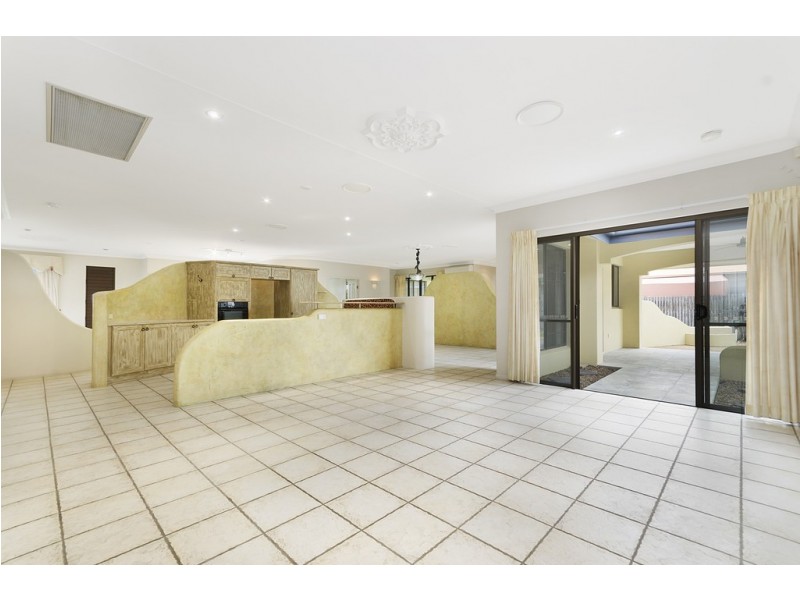 1 Elderslie Street, Annandale QLD 4814