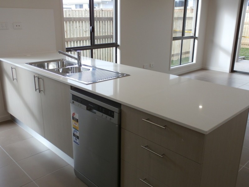 21 Limestone Crescent, Condon QLD 4815