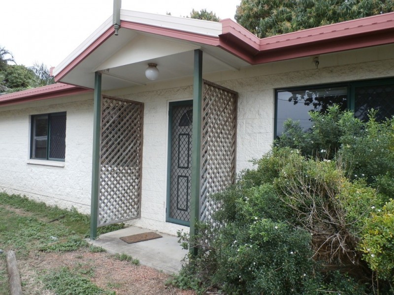 123 Queens Road, Hermit Park QLD 4812