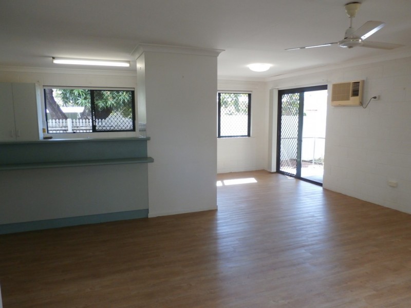 123 Queens Road, Hermit Park QLD 4812