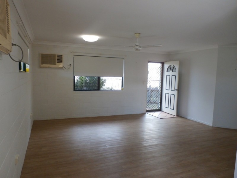 123 Queens Road, Hermit Park QLD 4812