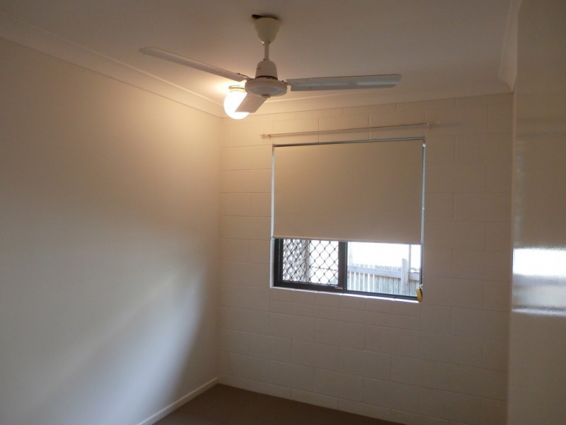 123 Queens Road, Hermit Park QLD 4812