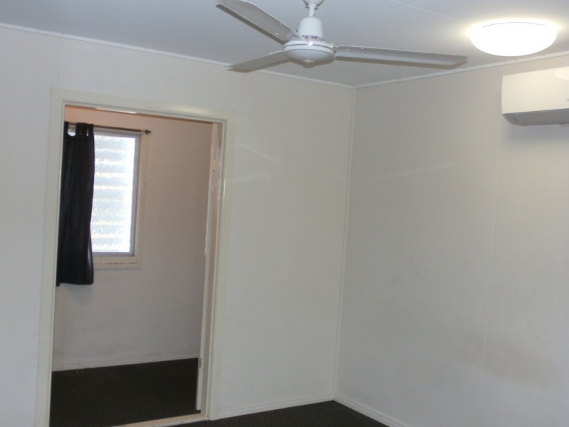 9 Tertius Street, Mundingburra QLD 4812