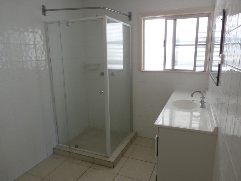 9 Tertius Street, Mundingburra QLD 4812