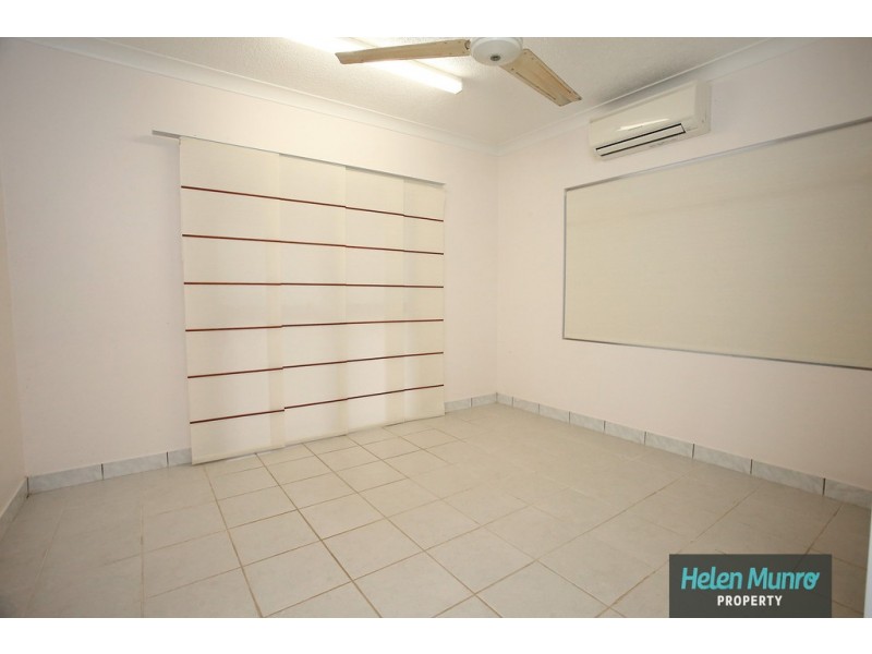 28 The Esplanade, Toolakea QLD 4818